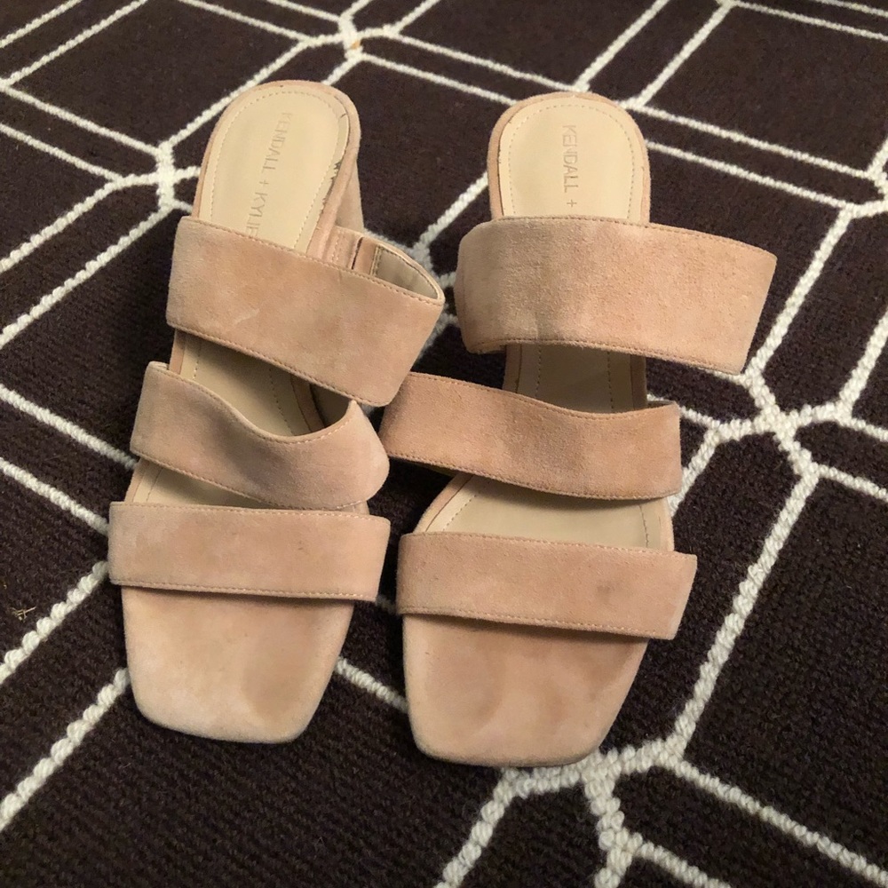 Kendall and Kylie heels